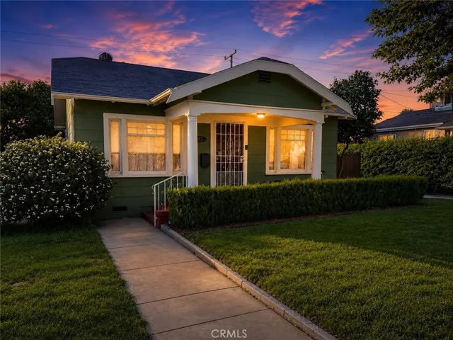 647 Harps Street, San Fernando, California 91340