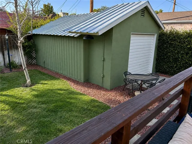 647 Harps Street, San Fernando, California 91340