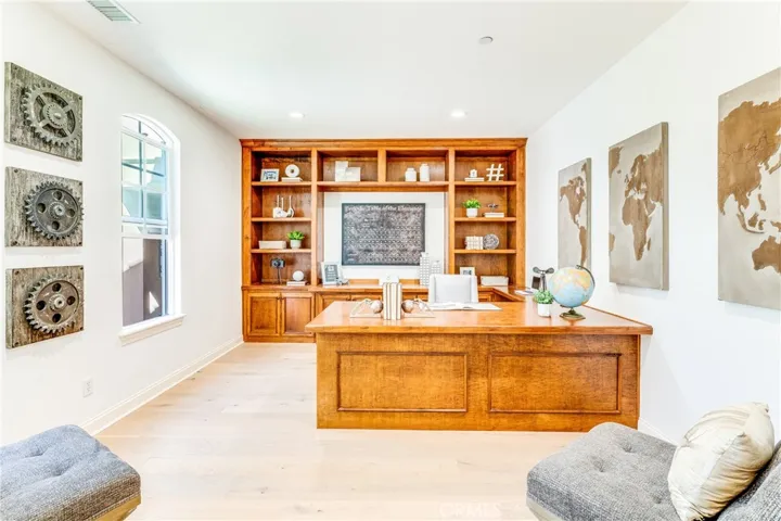 38 Woodcrest, Irvine, California 92603