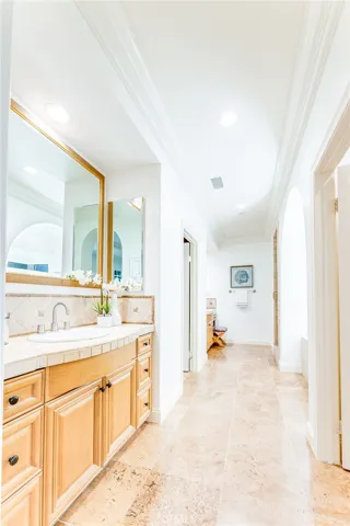 38 Woodcrest, Irvine, California 92603