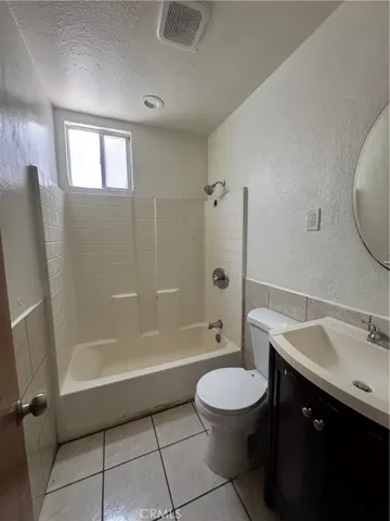 3533 116th, Inglewood, California 90303
