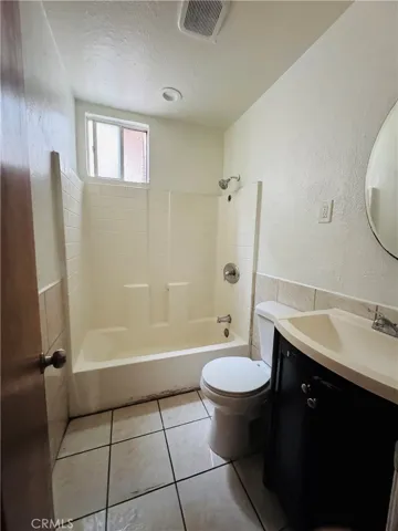 3533 116th, Inglewood, California 90303