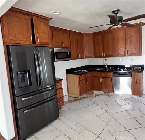 3533 116th, Inglewood, California 90303