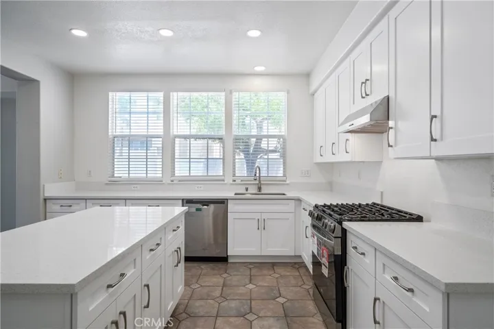 26580 Brickenridge, Murrieta, California 92563