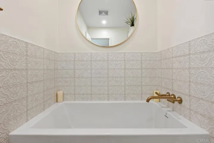 1809 Pleasantdale Drive, Encinitas, California 92024