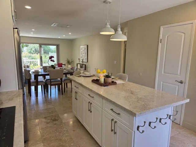 1809 Pleasantdale Drive, Encinitas, California 92024