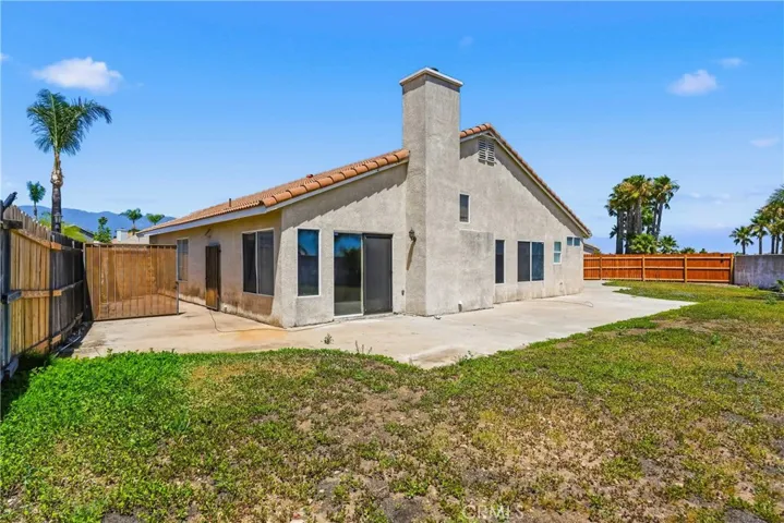 2885 W Calle Vista, Rialto, California 92377