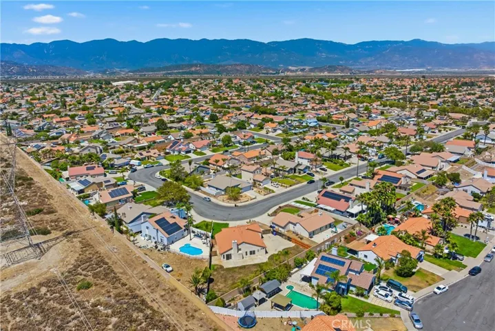 2885 W Calle Vista, Rialto, California 92377