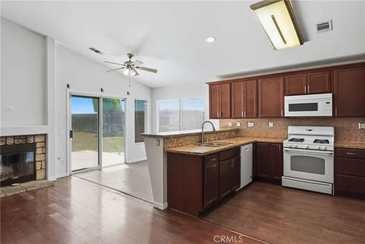 2885 W Calle Vista, Rialto, California 92377