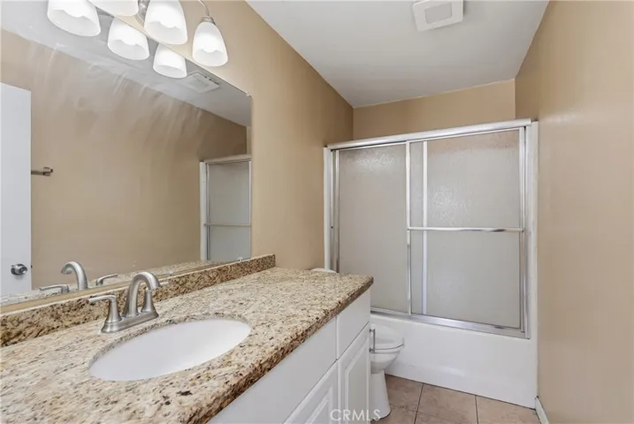 2885 W Calle Vista, Rialto, California 92377