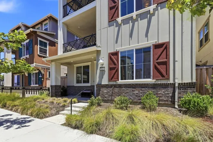 9865 Seawind Way, Newark, California 94560