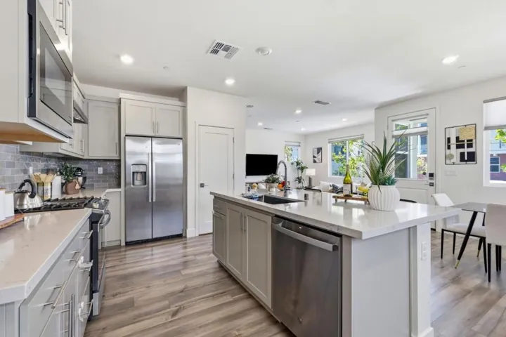 9865 Seawind Way, Newark, California 94560