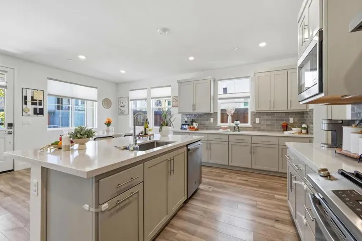 9865 Seawind Way, Newark, California 94560
