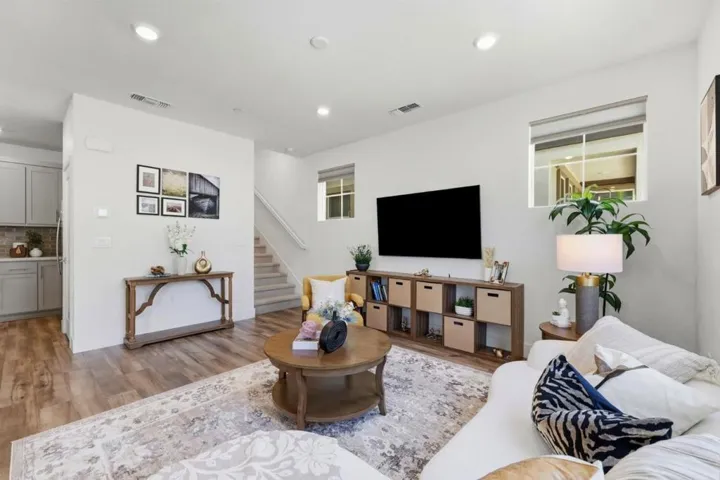 9865 Seawind Way, Newark, California 94560