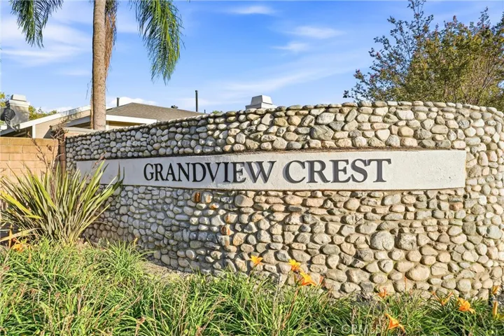 Grandview Crest Community