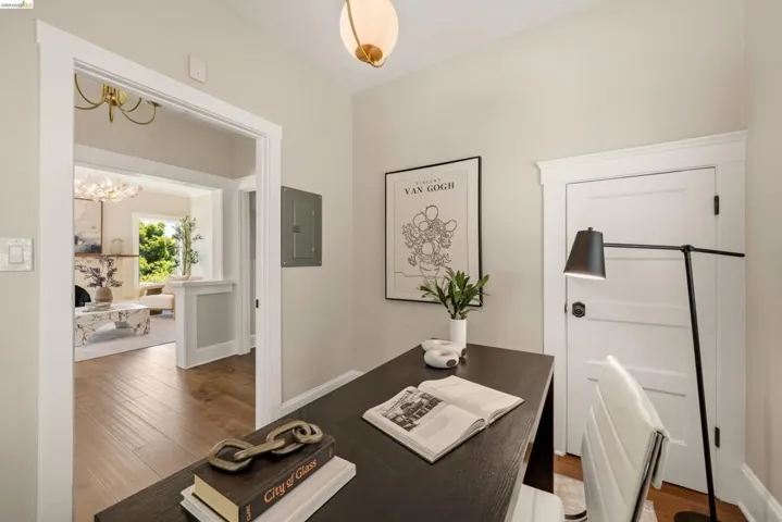 5765 Manila Ave, Oakland, California 94618