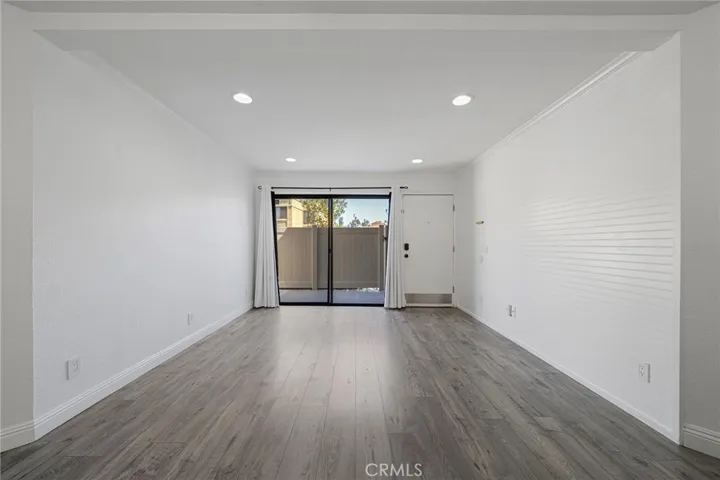 18756 Mandan, Canyon Country, California 91351