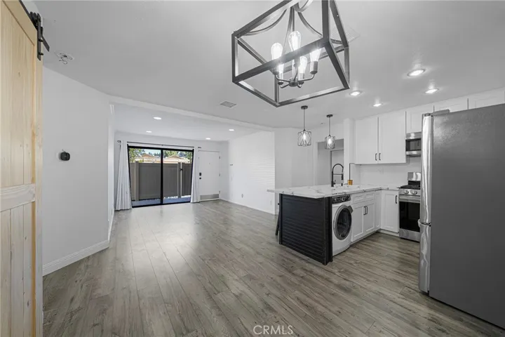 18756 Mandan, Canyon Country, California 91351