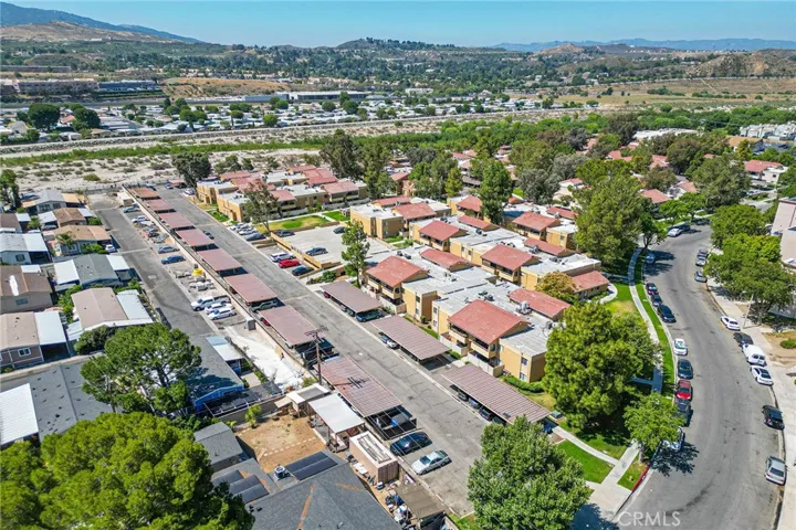18756 Mandan, Canyon Country, California 91351