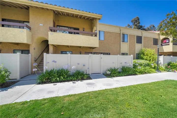 18756 Mandan, Canyon Country, California 91351