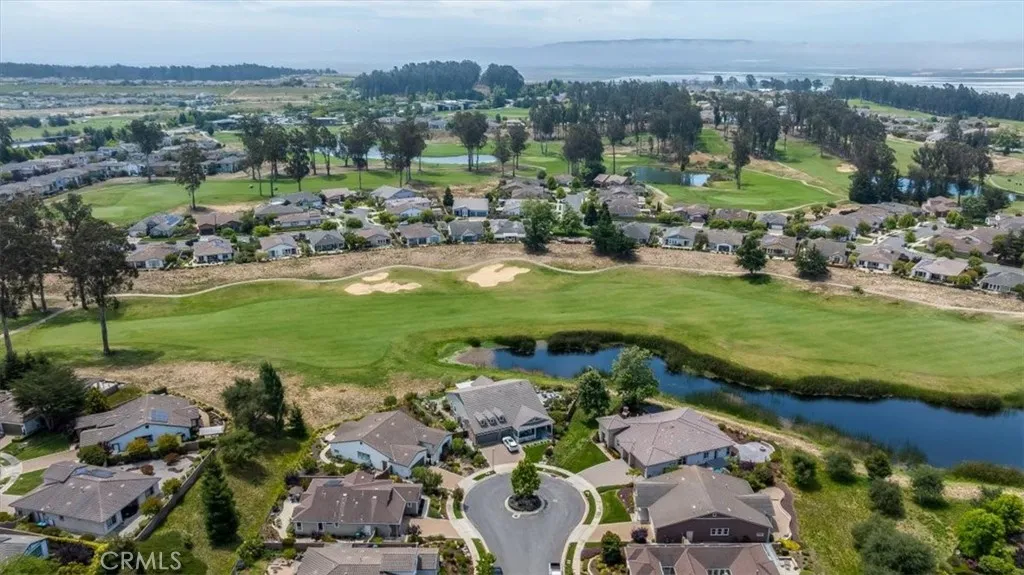 View of End of Cul-de-Sac, 5-Par Hole and Start of the Lake