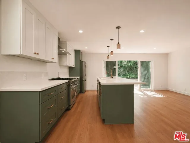 6531 Neddy Avenue, West Hills, California 91307