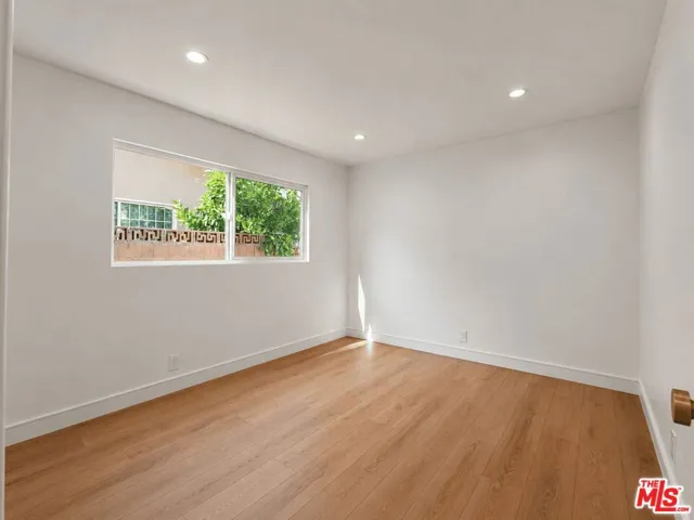 6531 Neddy Avenue, West Hills, California 91307