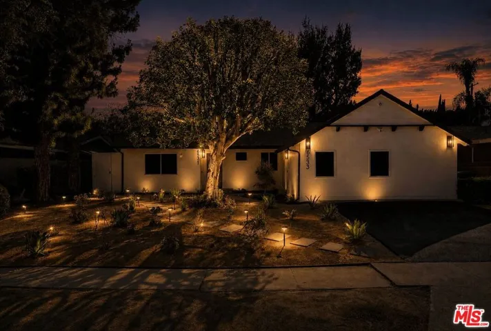 6531 Neddy Avenue, West Hills, California 91307