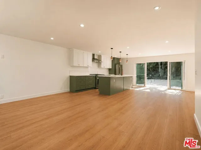 6531 Neddy Avenue, West Hills, California 91307