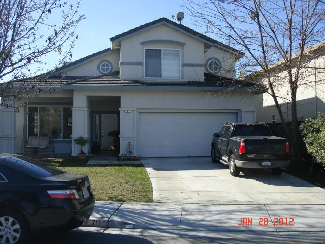 711 Hillock Drive, Hollister, California 95023