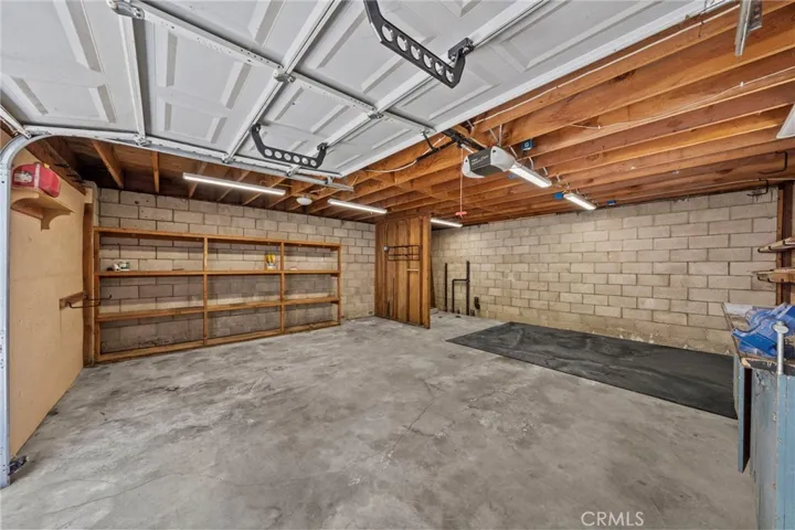 Detached Garage