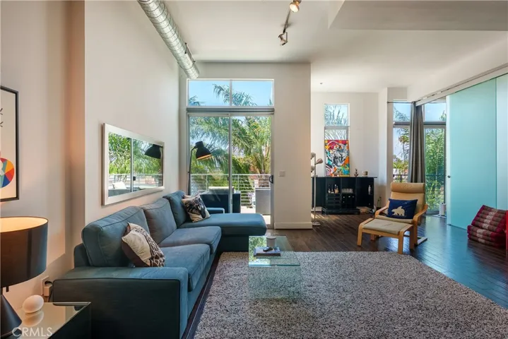 13320 Beach Avenue 301, Marina Del Rey, California 90292