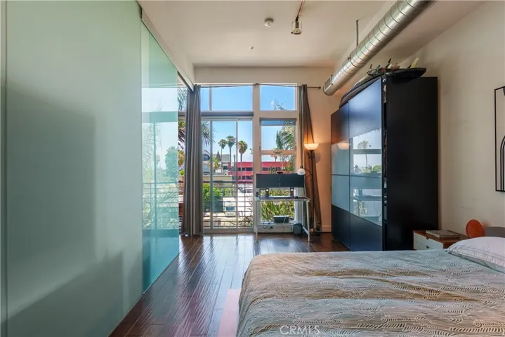 13320 Beach Avenue 301, Marina Del Rey, California 90292