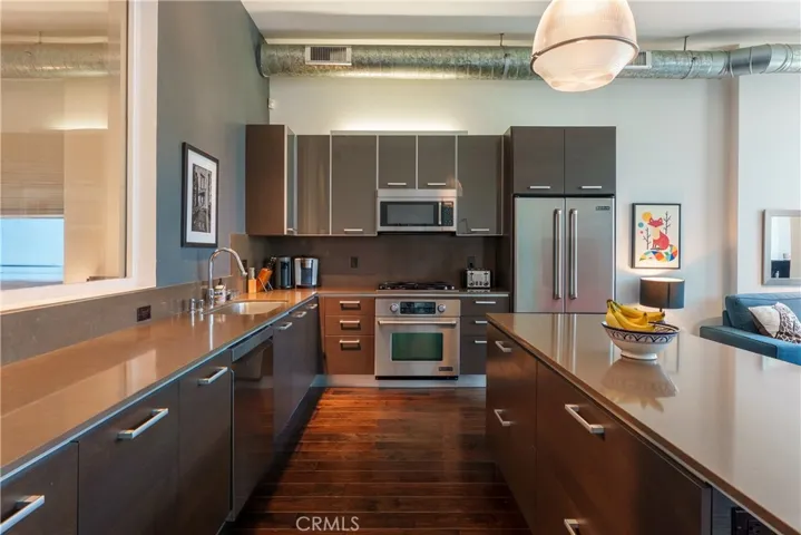 13320 Beach Avenue 301, Marina Del Rey, California 90292