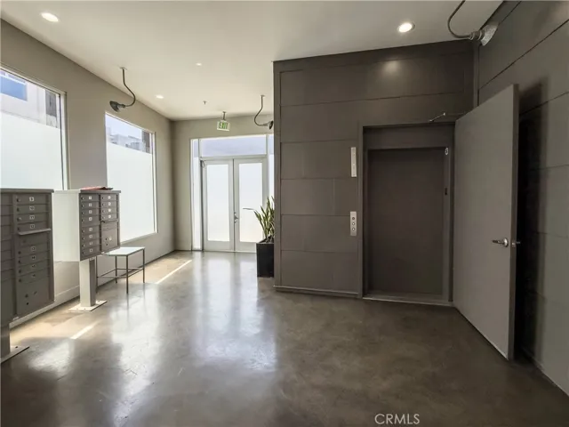 13320 Beach Avenue 301, Marina Del Rey, California 90292