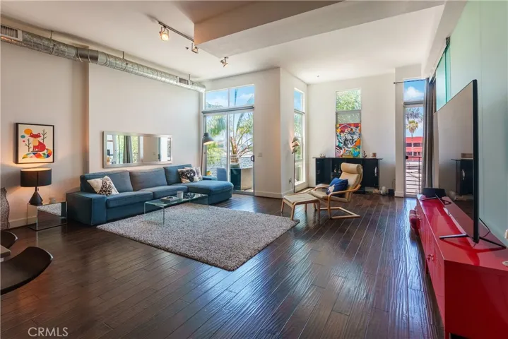 13320 Beach Avenue 301, Marina Del Rey, California 90292