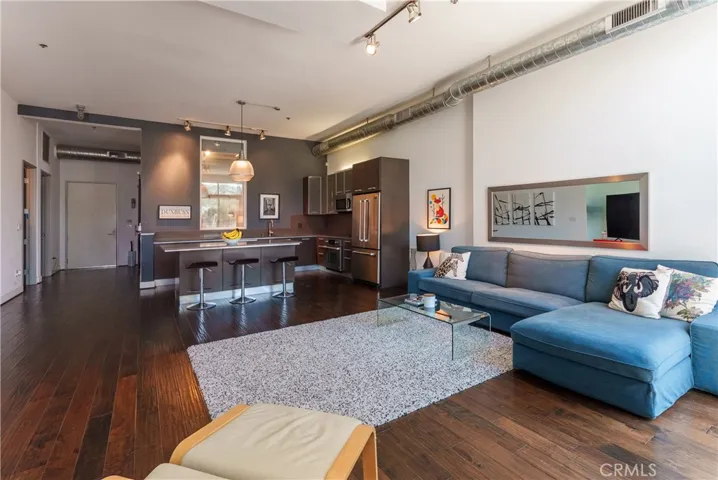 13320 Beach Avenue 301, Marina Del Rey, California 90292