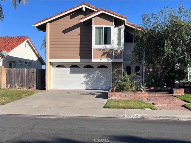 27352 Allariz, Mission Viejo, California 92691