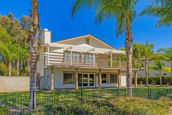 15536 Indian Head Ct, Ramona, California 92065