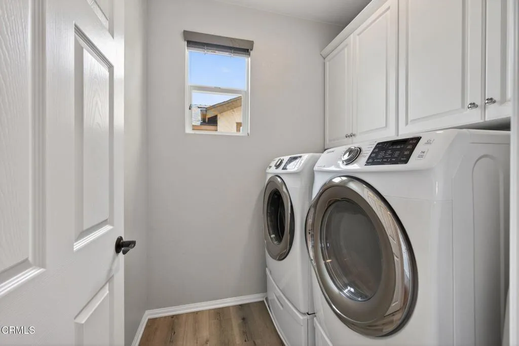 49-web-or-mls-Upmarketmedia_1766Daf-153