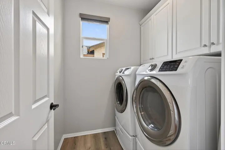 49-web-or-mls-Upmarketmedia_1766Daf-153