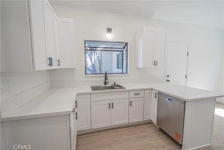 22514 Los Tigres, Saugus, California 91350