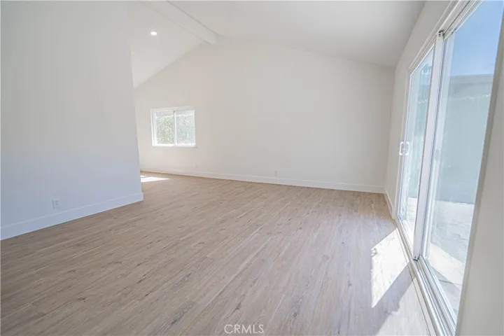22514 Los Tigres, Saugus, California 91350
