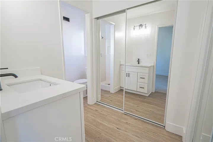 22514 Los Tigres, Saugus, California 91350