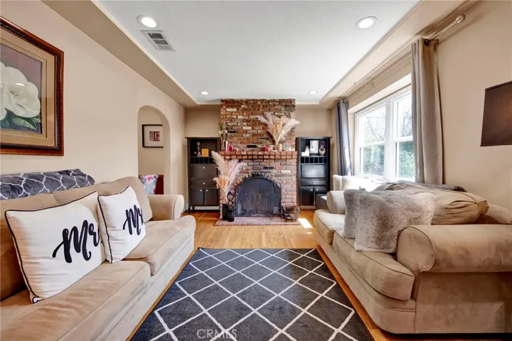 269 N Alta Vista, Monrovia, California 91016