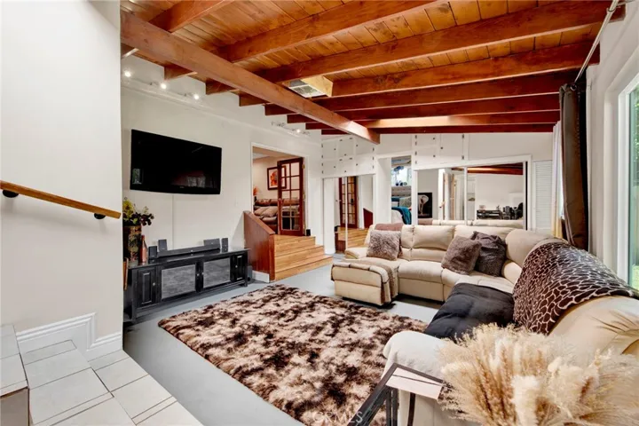 269 N Alta Vista, Monrovia, California 91016