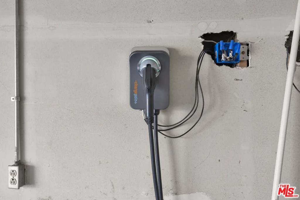 EV Charger