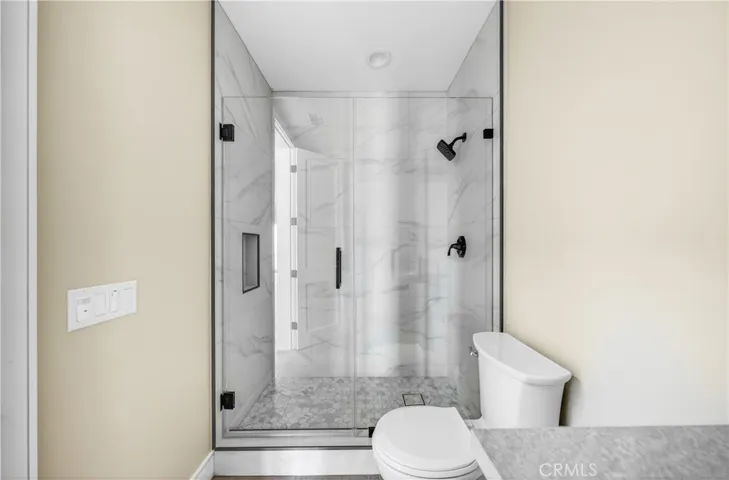 DS Full Bath