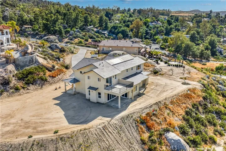 42340 Segner Drive, Hemet, California 92544