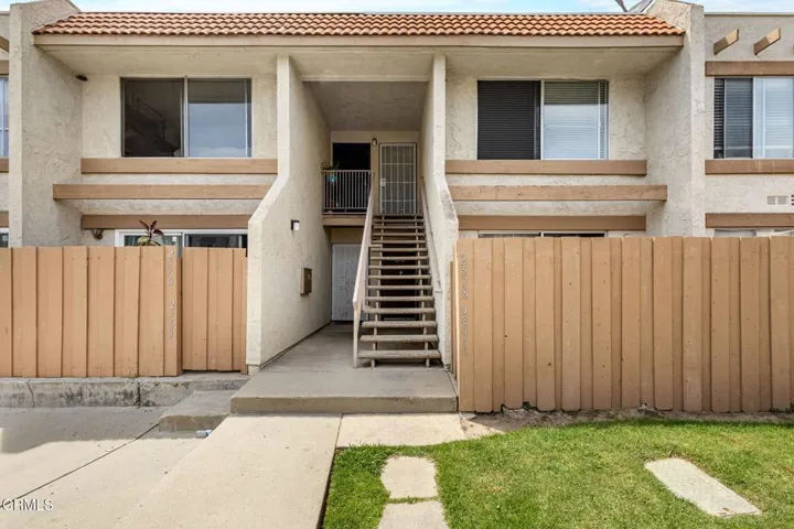 2578 Bolker Dr Front.